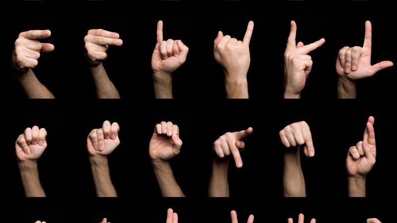 Recursos-de-Comunicacao-na-Interpretacao-Libras-Portugues-Libras